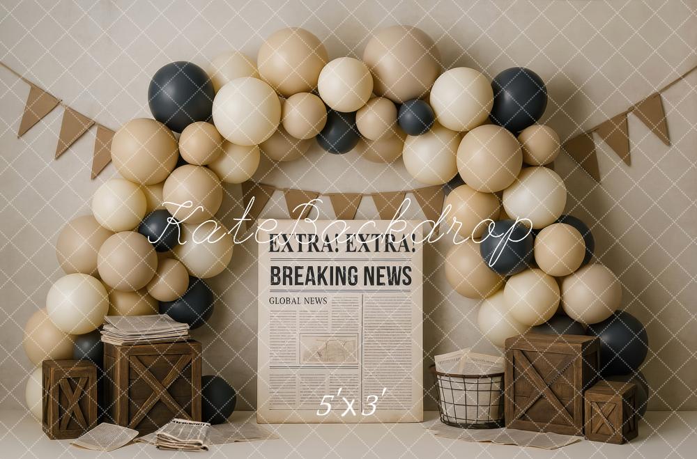 Kate Breaking News Ballons Arche Beige Toile de fond conçue par Mini MakeBelieve
