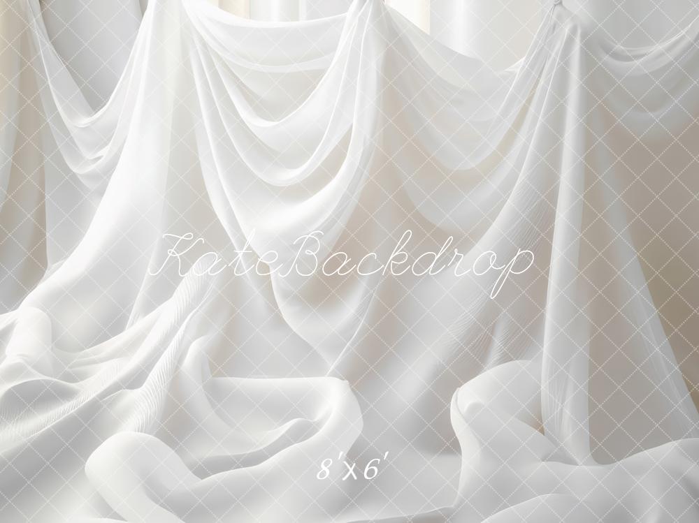 Kate Drapé Blanc Voilage Doux Toile de fond conçue par Mini MakeBelieve