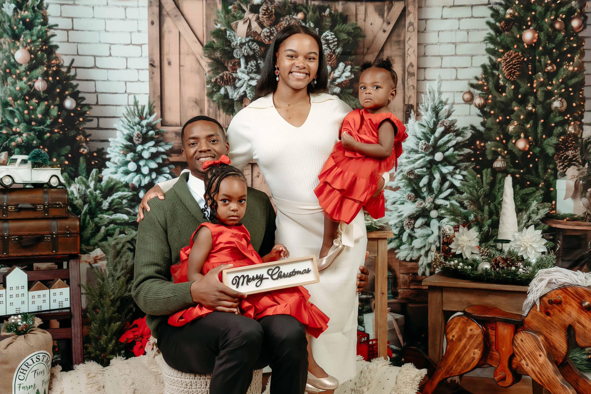 Offres Éclair #1 Kate Sapin de Noël Porte en bois Brun Grange Toile de fond conçue par Emetselch - Kate Backdrop FR