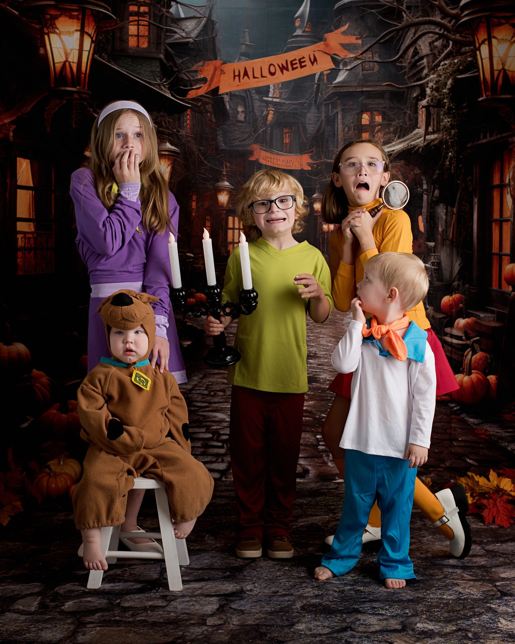 Kate Halloween Rue Citrouille Toile de fond conçu par Emetselch - Kate Backdrop FR