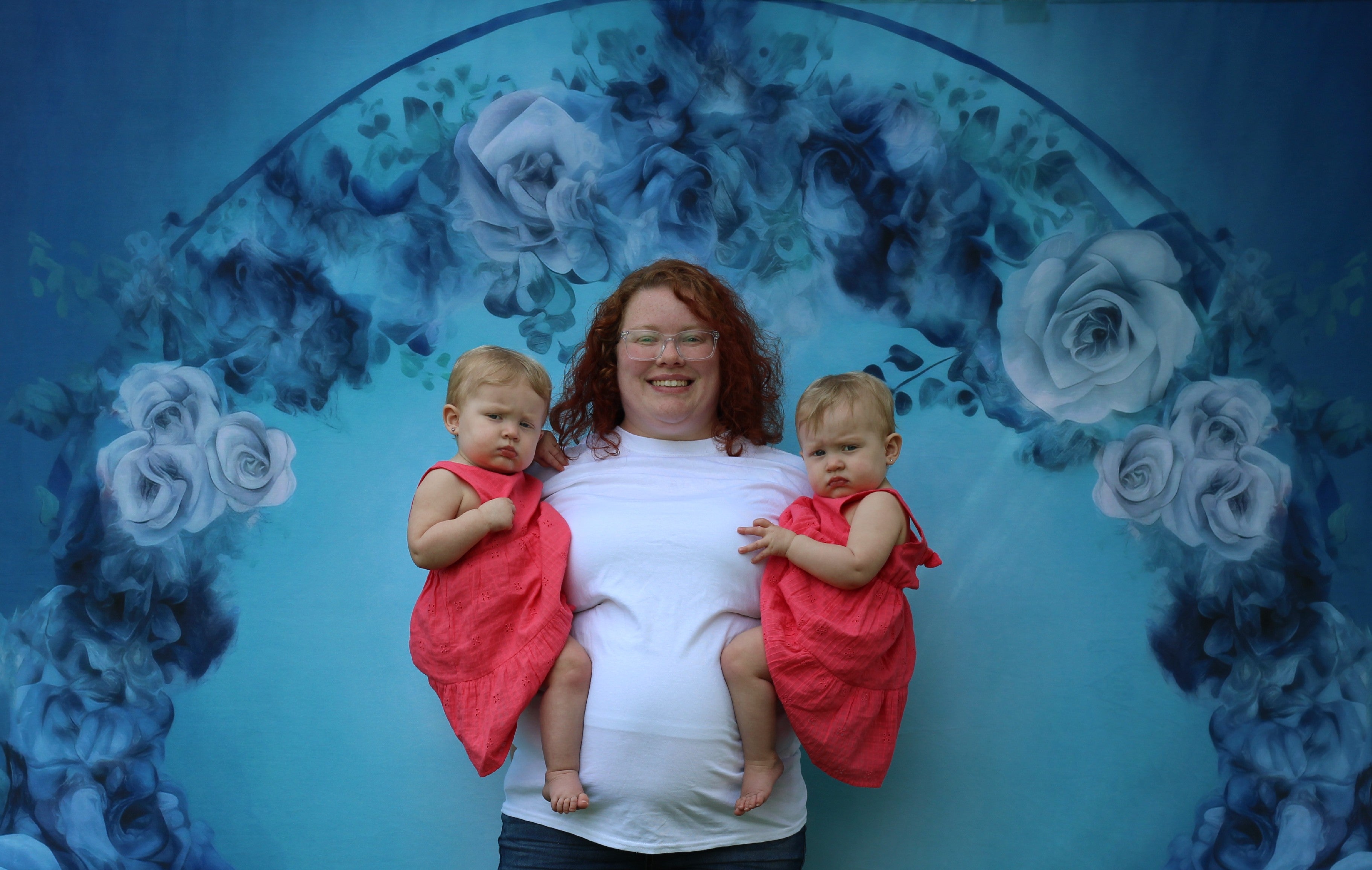 Kate Toile de fond Bleu Aquarelle boucle de fleur Conçu par Patty Robert - Kate Backdrop FR