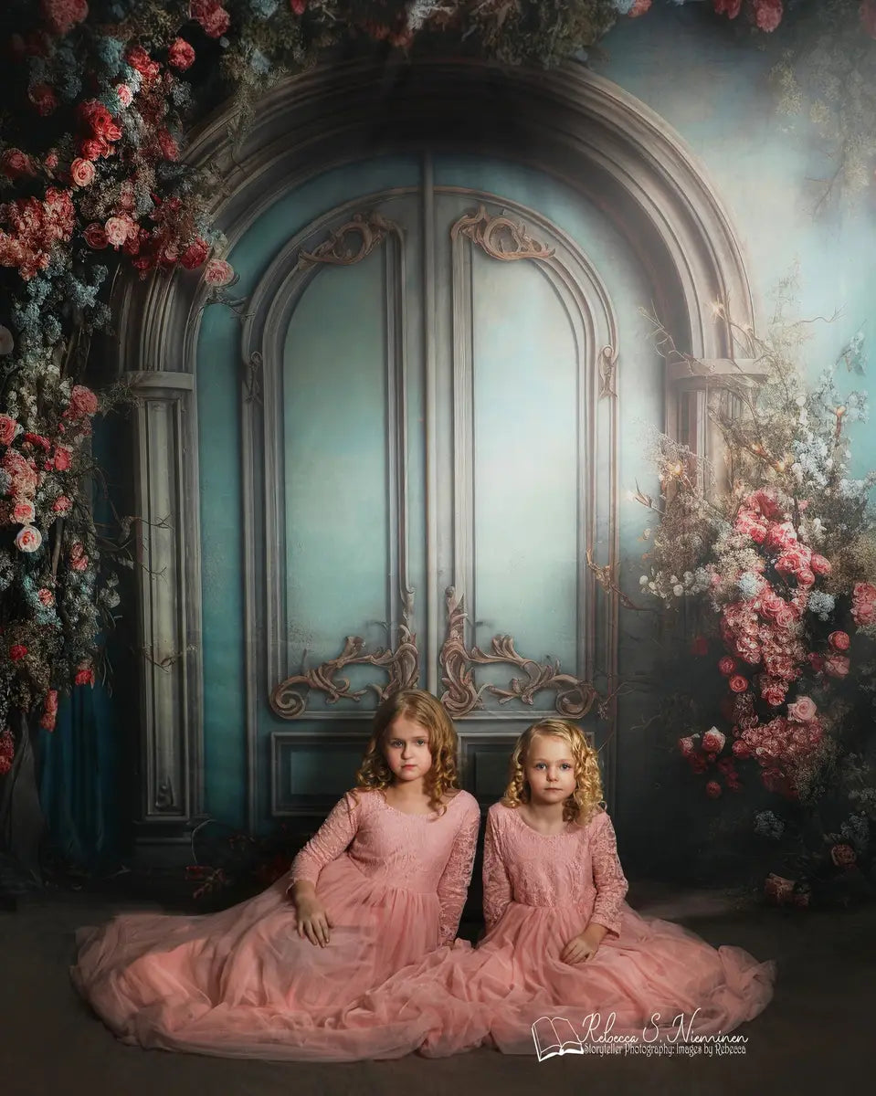 Kate Porte bleue Arche florale Rose Toile de fond conçue par Emetselch - Kate Backdrop FR