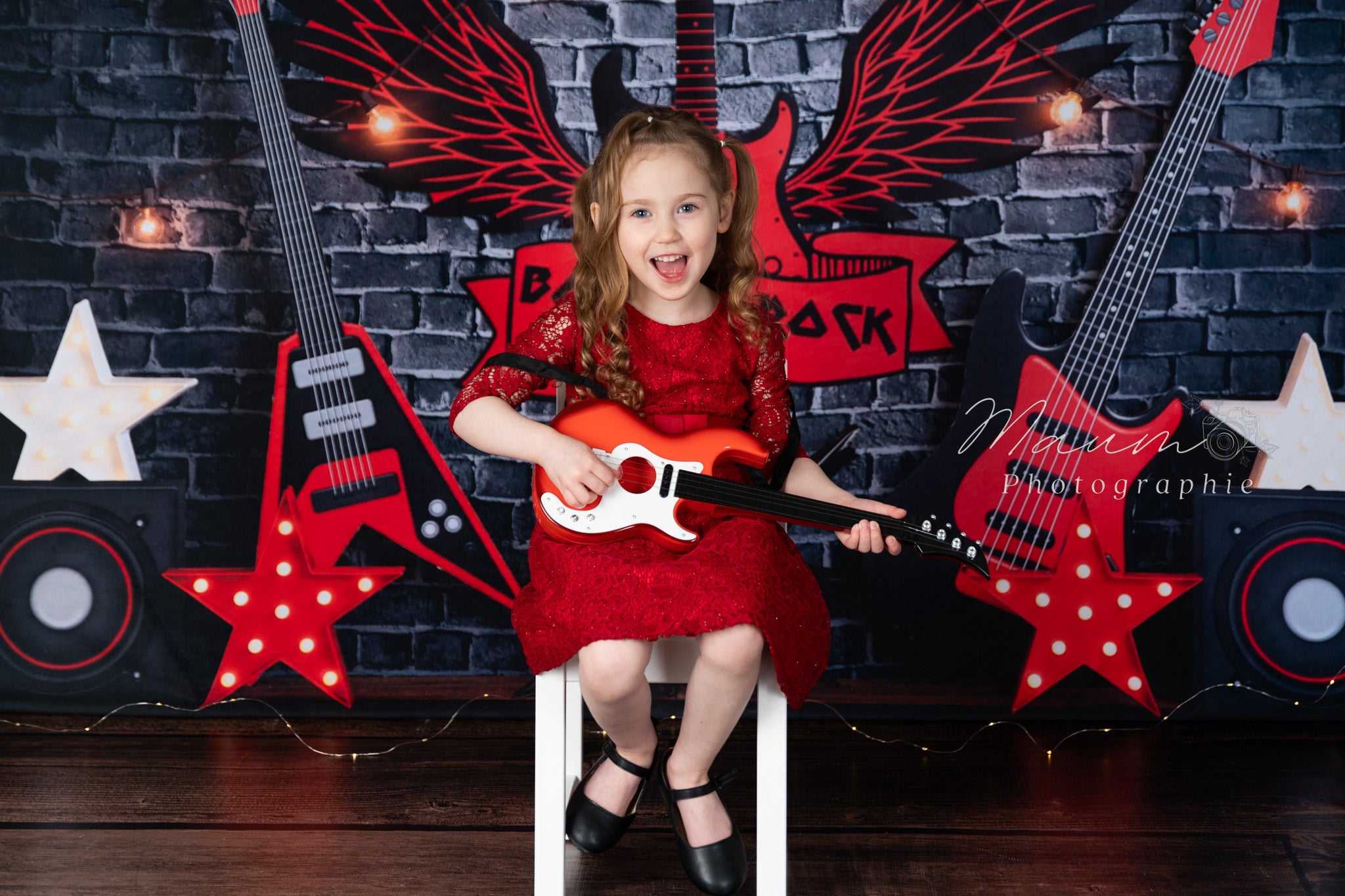 Kate Musique Rock Mur de briques Toile de fond conçue par Megan Leigh - Kate Backdrop FR