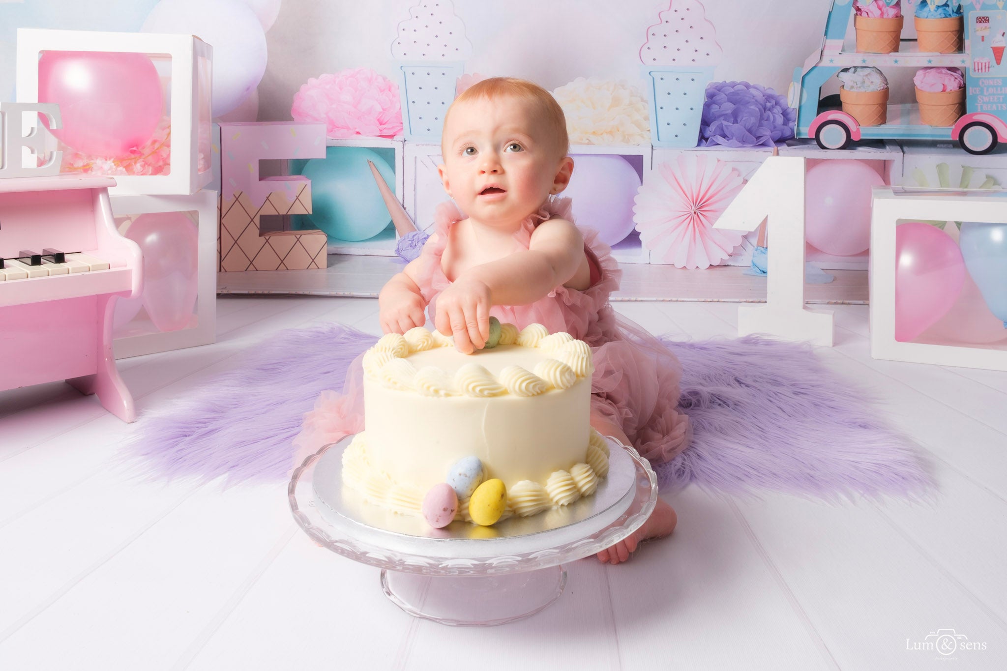 Kate Crème glacée Pastel Été Ballons Toile de fond conçu par Caitlin Lynch - Kate Backdrop FR