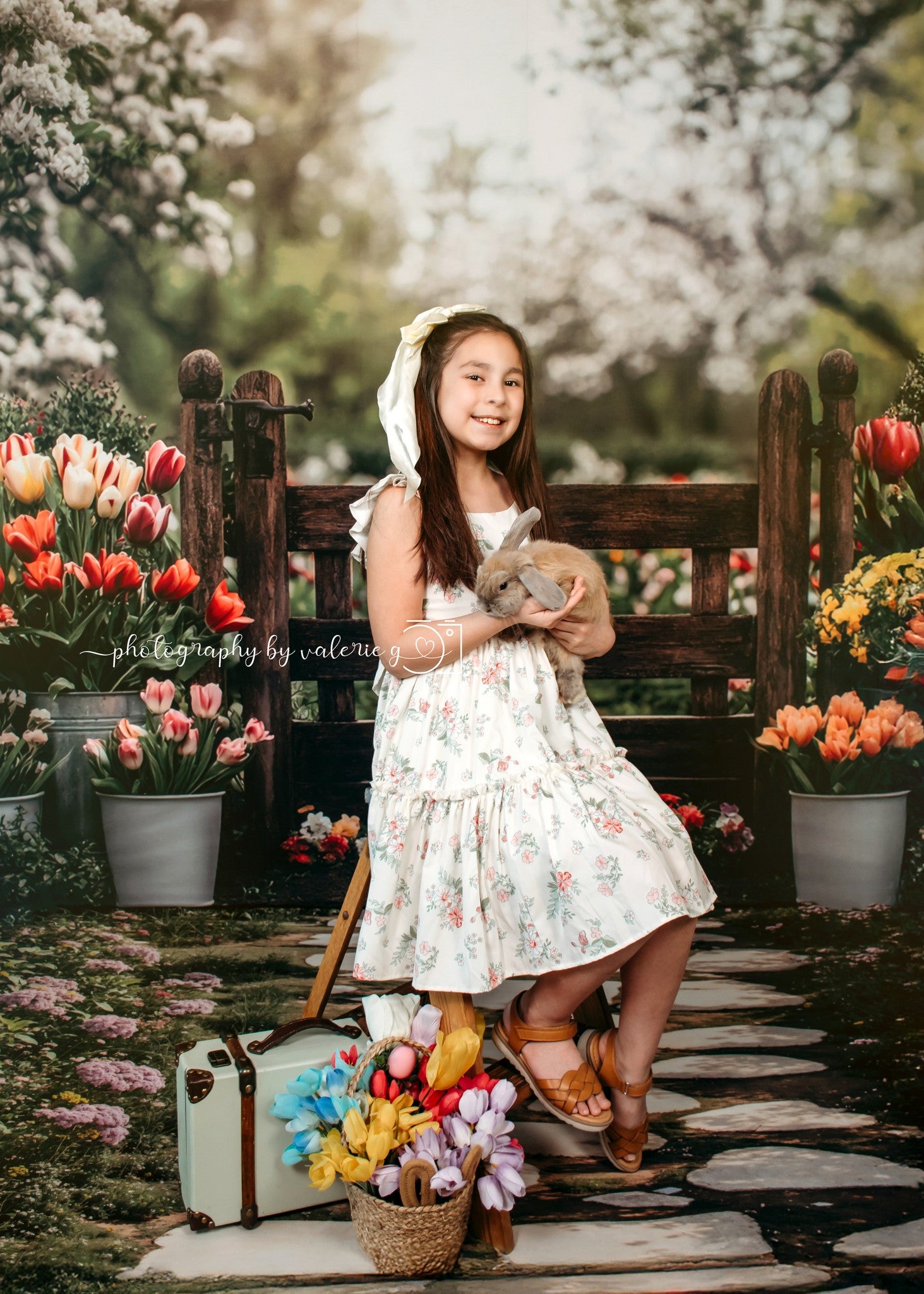 Kate Printemps Jardin Fleurs Clôture Toile de fond conçue par Mini MakeBelieve - Kate Backdrop FR