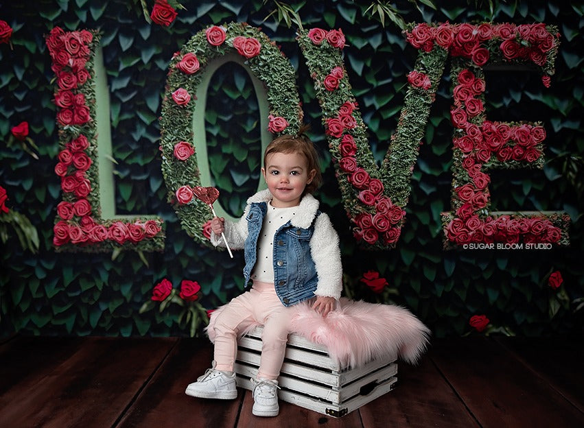 Kate Saint-Valentin Fleur rouge Lettres d'amour Toile de fond conçue par Mini MakeBelieve - Kate Backdrop FR