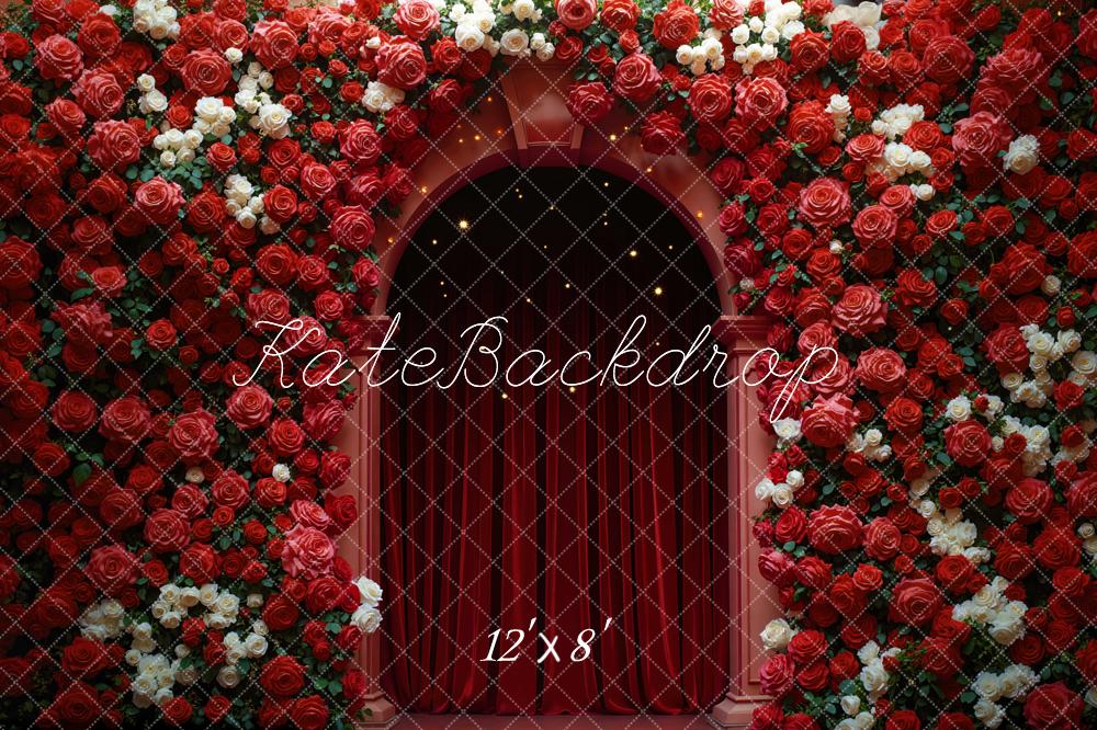Kate Saint ValentinArc Fleurs Rouge Rideau Toile de fond conçue par Mini MakeBelieve