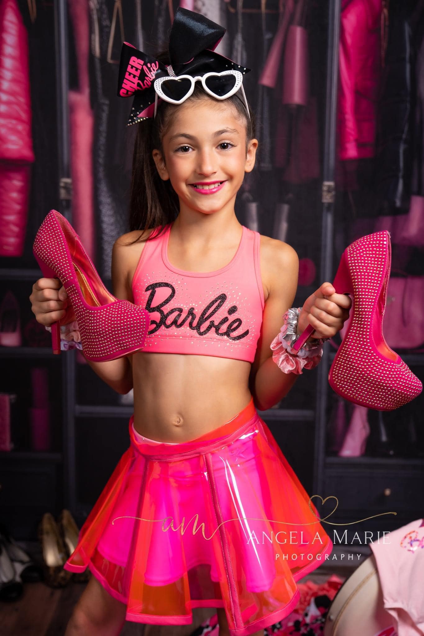 Kate Rose Noir Placard de poupée Toile de fond conçue par Mandy Ringe - Kate Backdrop FR