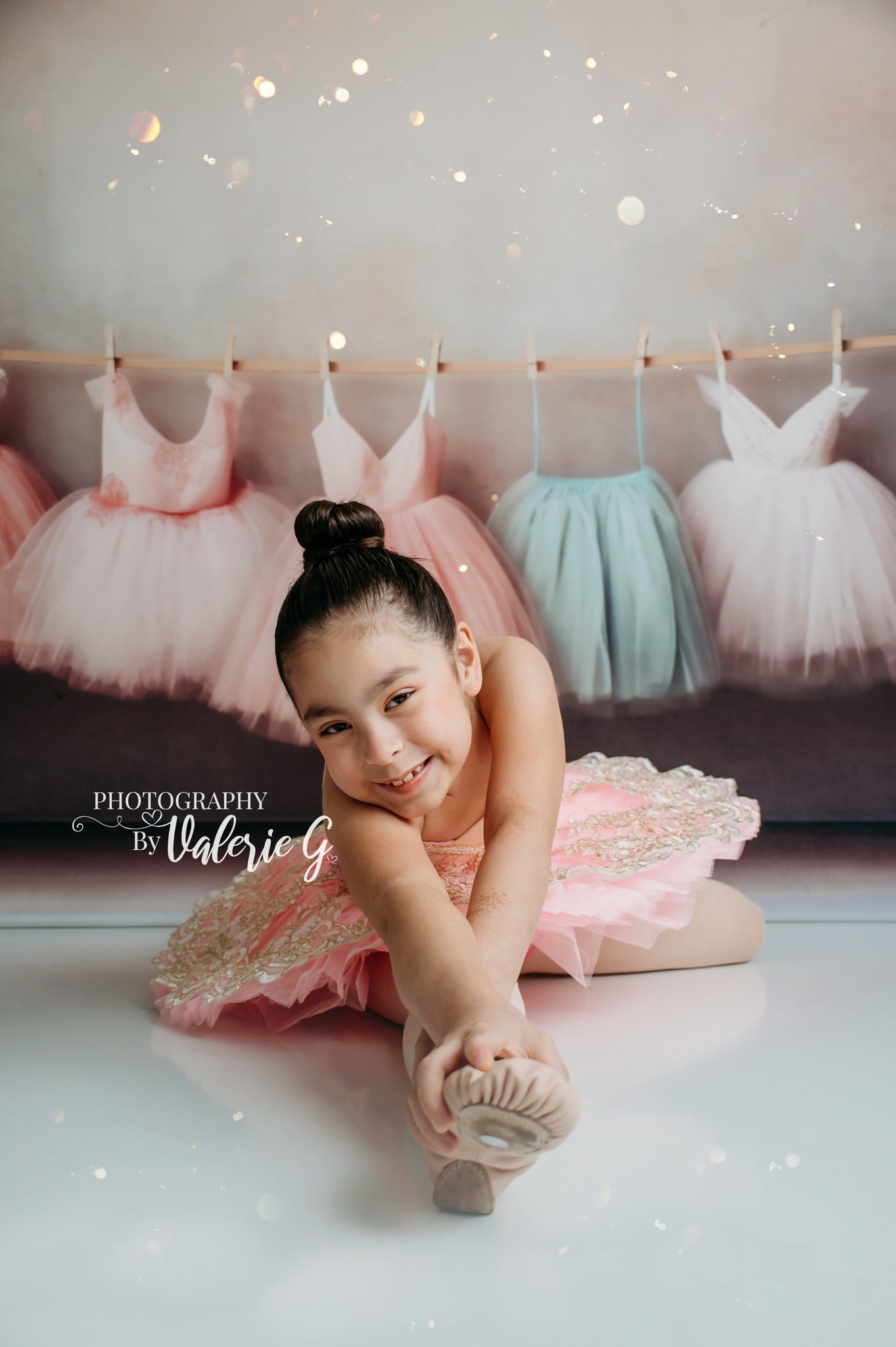 Kate Classe de ballet Robes Toile de fond Conçu par Patty Robert - Kate Backdrop FR