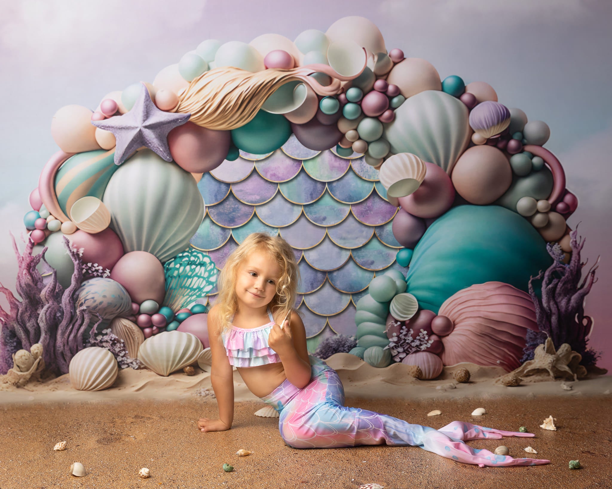 Kate Sirène Arc de ballons Toile de fond conçu par Ashley Paul - Kate Backdrop FR