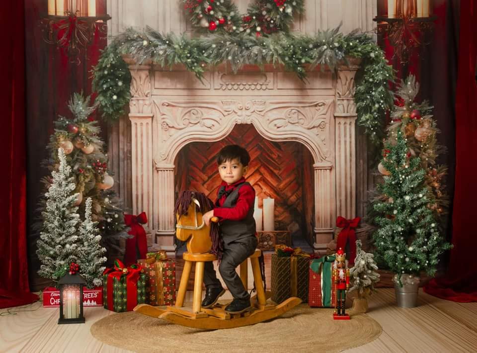 Offres Éclair Kate Noël Cheminée Bougies Rouge Toile de fond en Laine conçue par Emetselch - Kate Backdrop FR