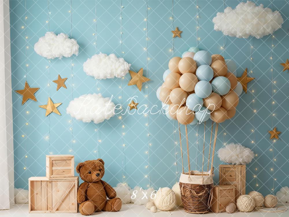 Kate Enfant Chambre Bleu Nuages Ballons Toile de fond conçue par Emetselch