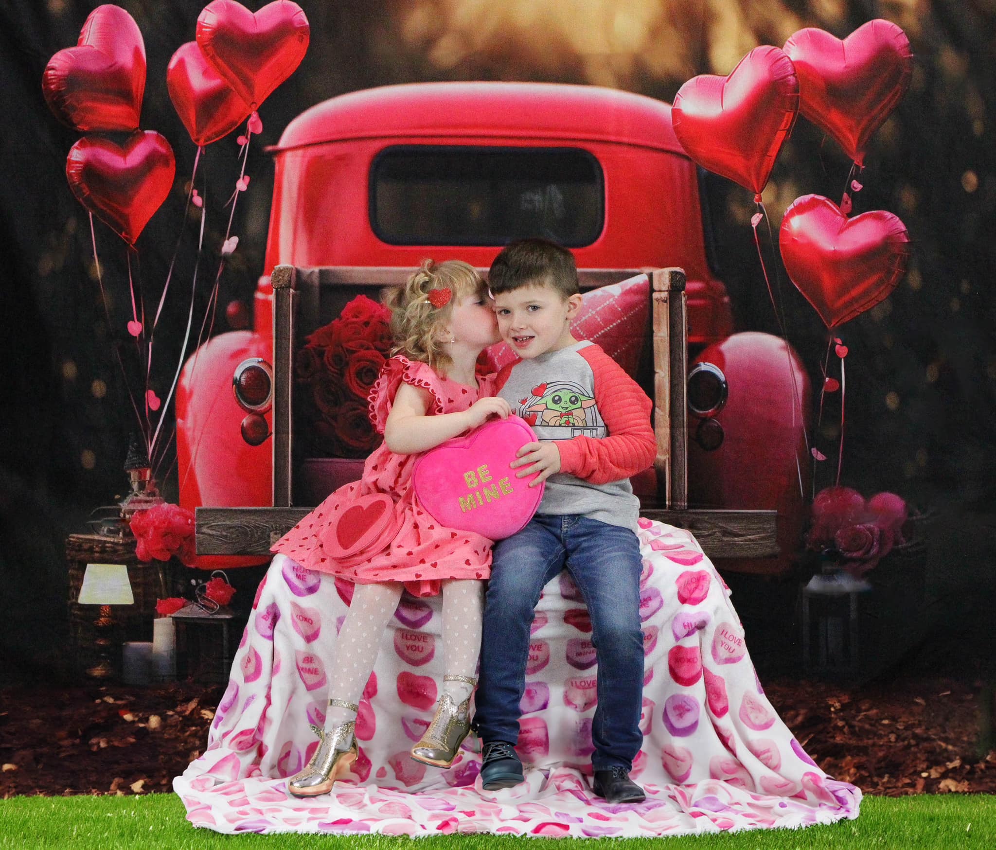 Kate Saint Valentin Amour Rouge Ballons Camion Toile de fond conçue par Chain Photographie - Kate Backdrop FR
