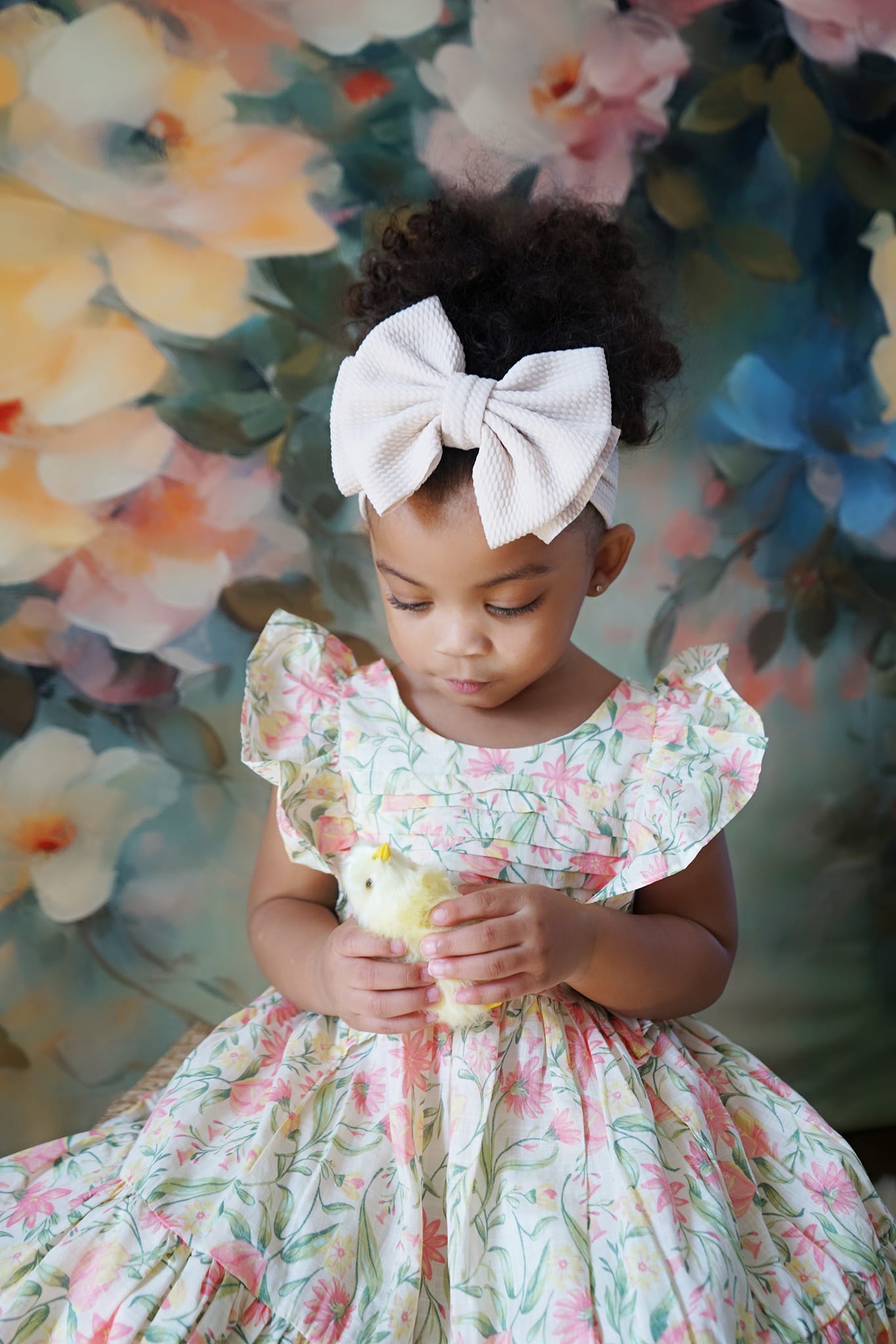 Kate Jaune Fleurs Beaux-Arts Toile de fond conçue par GQ - Kate Backdrop FR