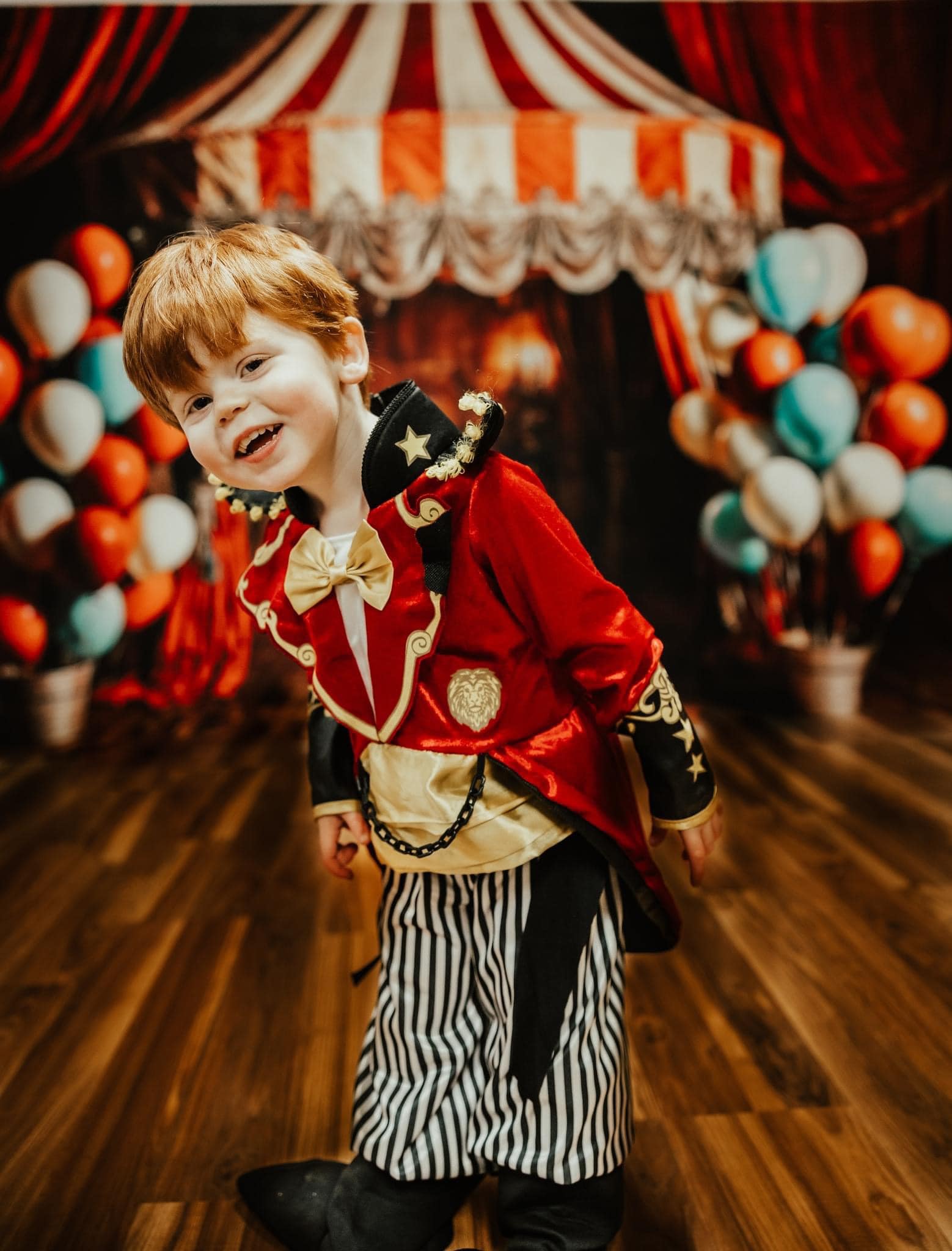 Kate Ballons Rouge Scène Enfant Anniversaire Toile de fond conçue par Emetselch - Kate Backdrop FR