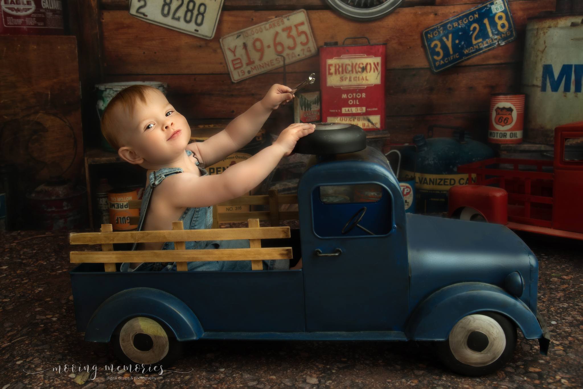 Kate Garage Enfant Fête des Pères Toile de fond conçu par Arica Kirby - Kate Backdrop FR