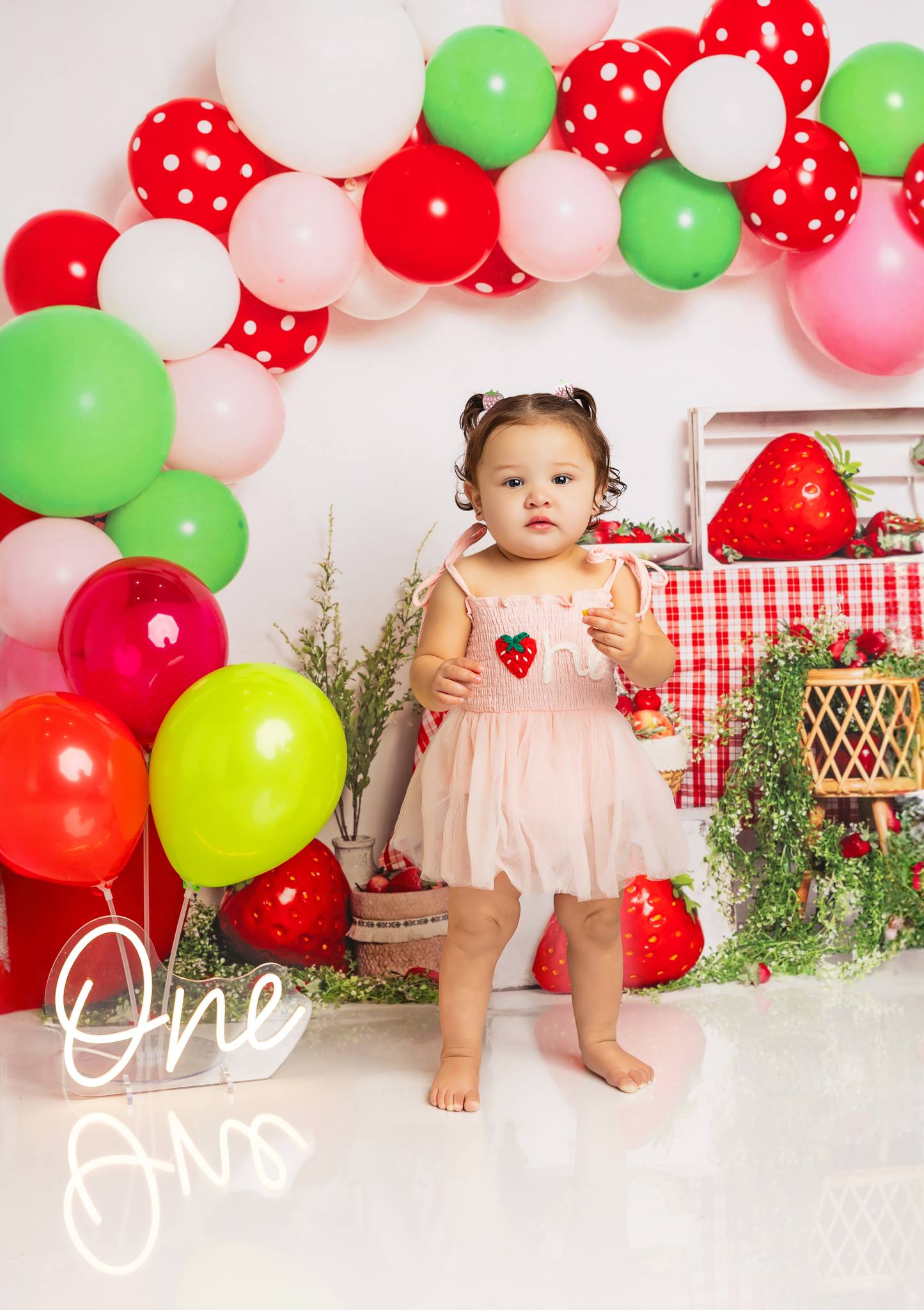 Kate Ballons aux fraises Cake Smash Toile de fond conçu par Emetselch - Kate Backdrop FR