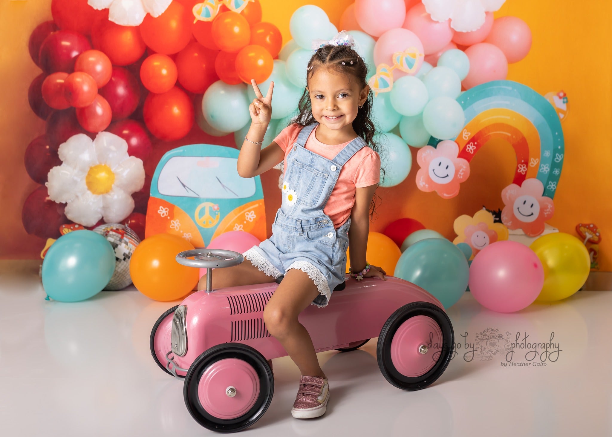 Kate Fête Enfant Ballons Fleurs Toile de fond conçue par Megan Leigh - Kate Backdrop FR