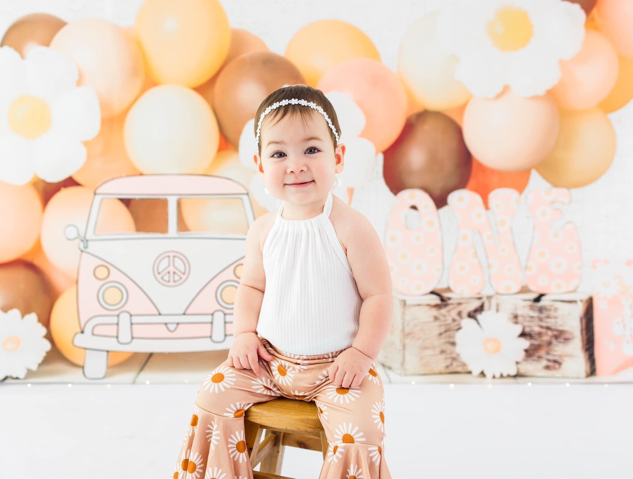 Kate Ballons Anniversaire Bus Enfant Toile de fond conçu par Ashley Paul - Kate Backdrop FR