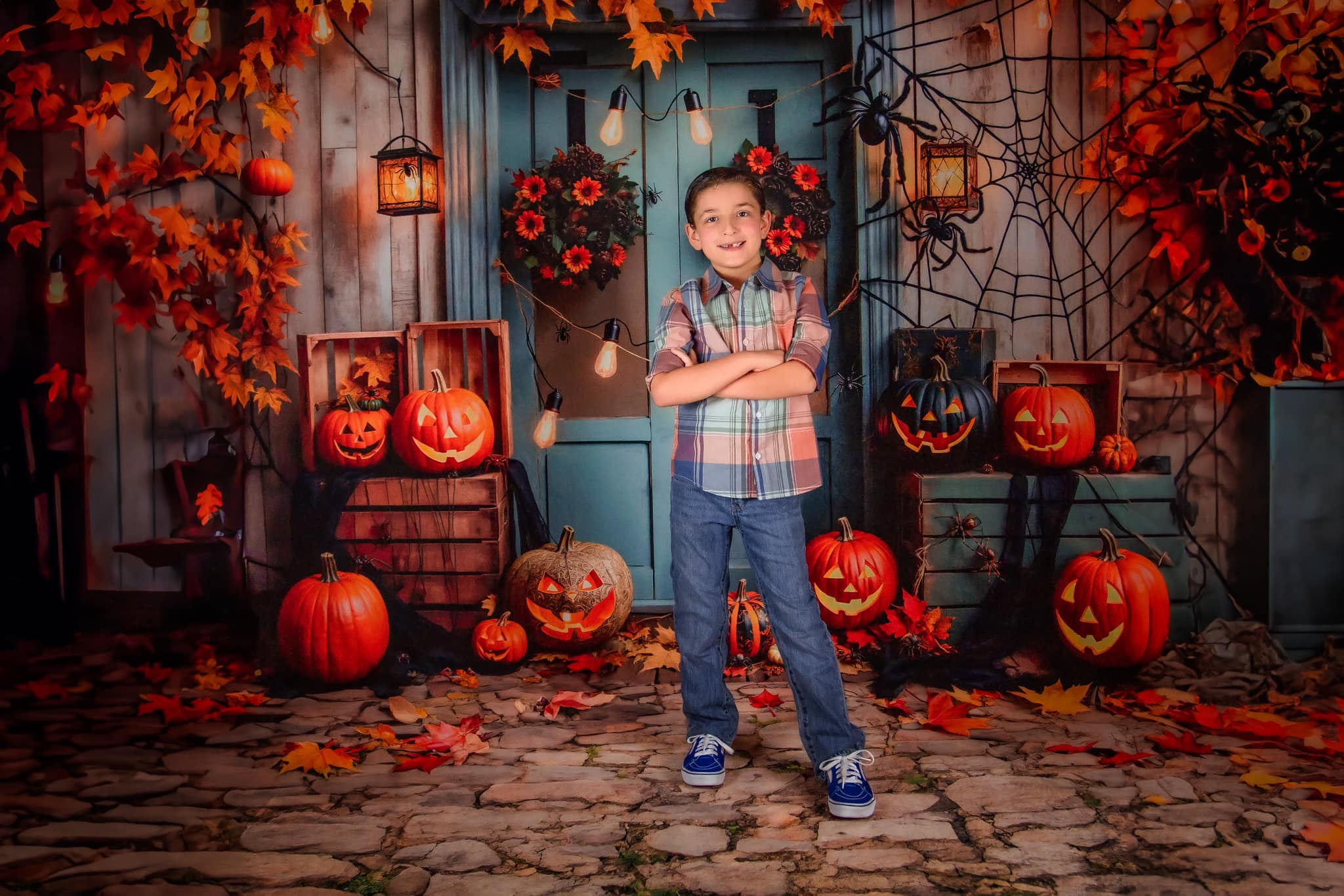 Kate Halloween Citrouille Érable Porte bleue Toile de fond conçue par Emetselch - Kate Backdrop FR