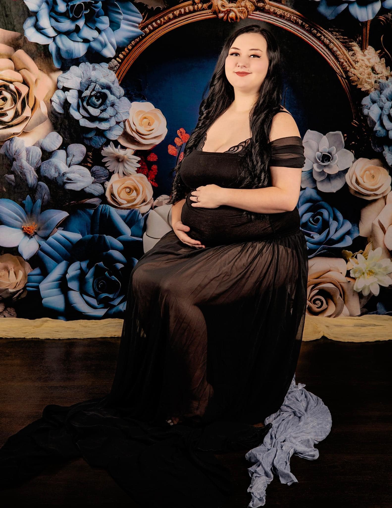 Kate Bleu Crème Fleurs Beaux-Arts Cadre doré Toile de fond conçue par Mini MakeBelieve - Kate Backdrop FR