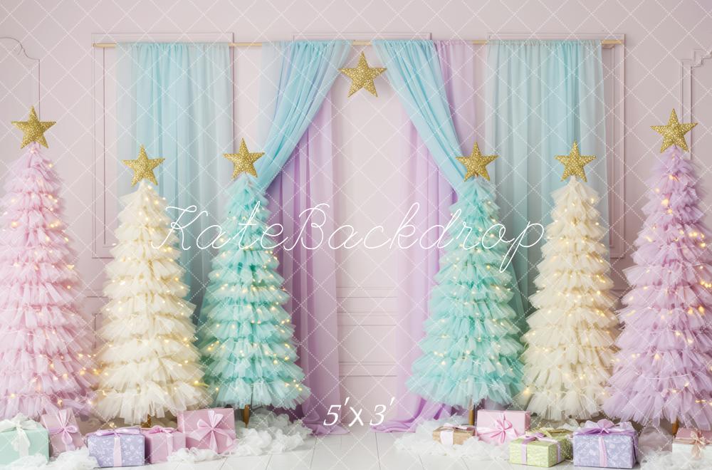 Kate Noël Sapins Étoiles Cadeaux Pastel Toile de fond conçue par Patty Roberts