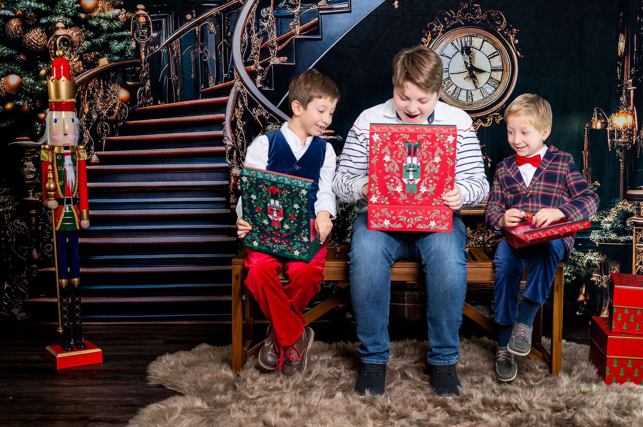 Kate Noël Escalier Horloge Arbre Toile de fond conçue par Chain Photographie - Kate Backdrop FR