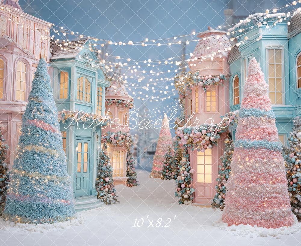 Kate Noël Maisons Pastel Sapins Lumières Toile de fond conçue par Ashley Paul