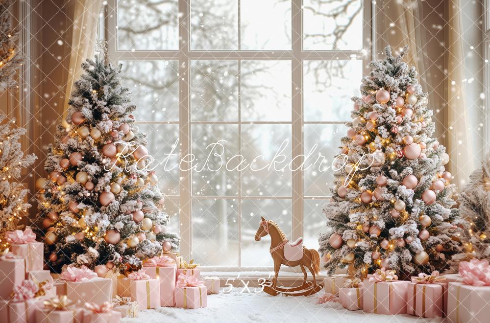Kate Noël Sapins Cheval Fenêtre Cadeaux Toile de fond conçue par Patty Roberts