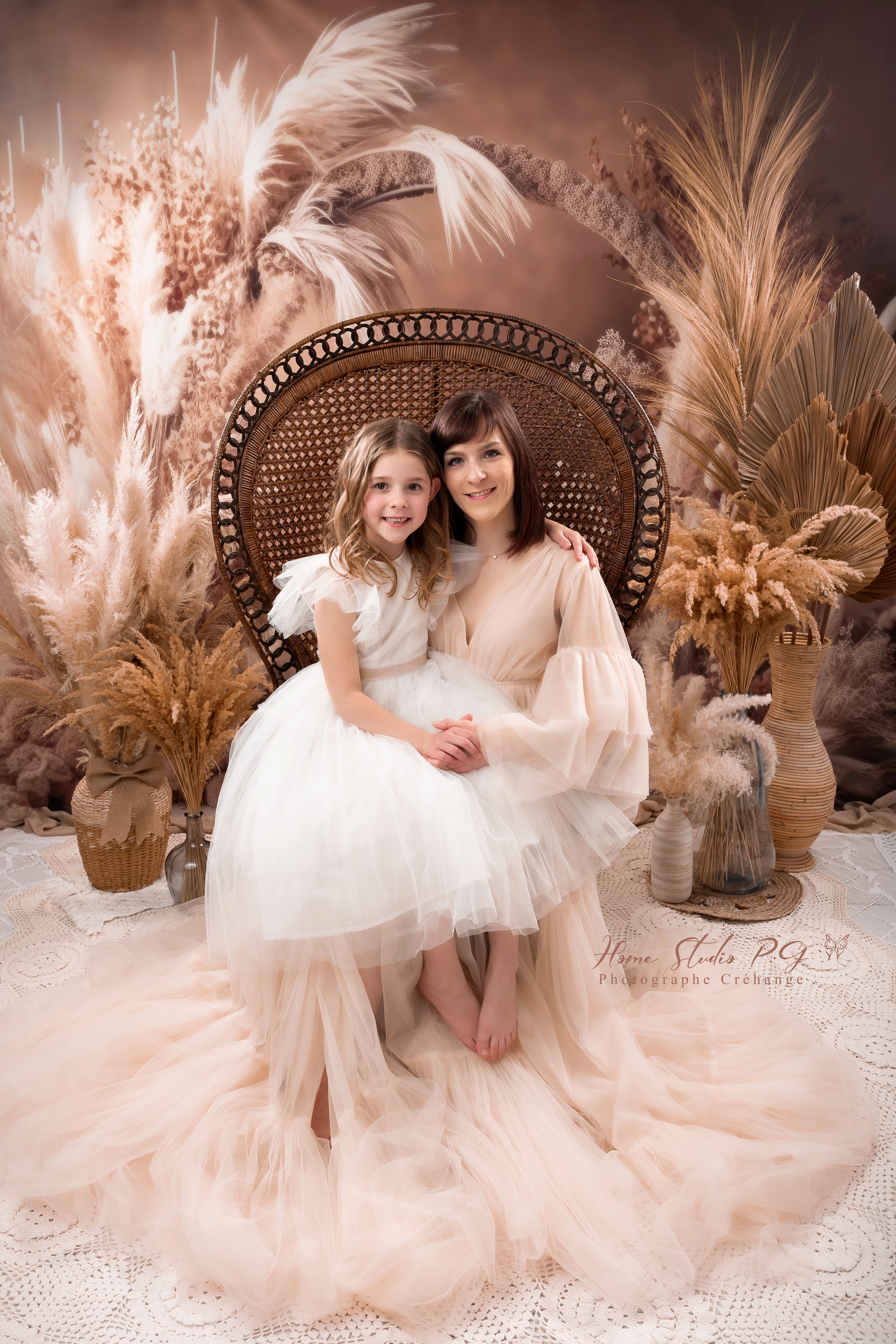 Kate Bohème Fleurs séchées Arc neutre Toile de fond conçue par Mandy Ringe - Kate Backdrop FR