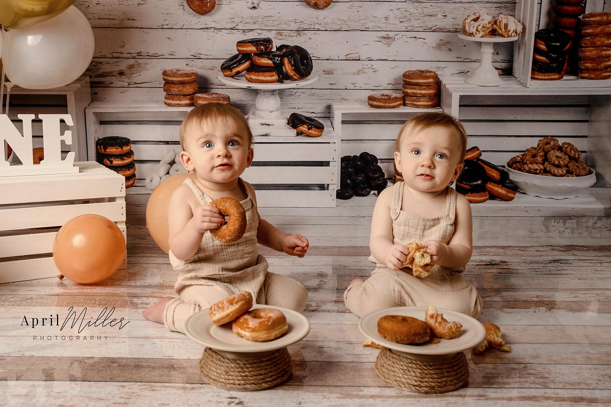 Kate Beignets Anniversaire Cake smash Toile de fond conçu par Arica Kirby - Kate Backdrop FR