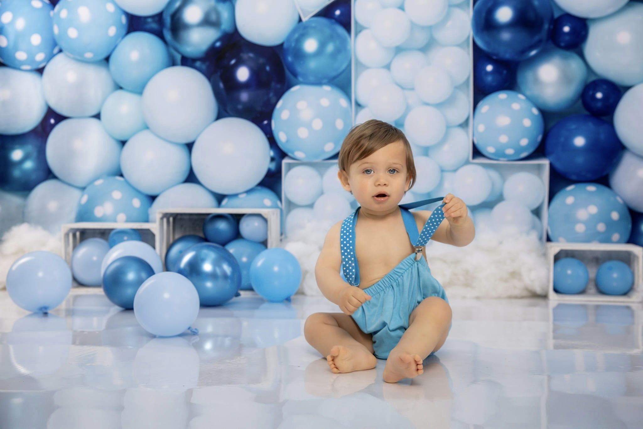 Kate Ballons Bleu 1er Anniversaire Enfant Toile de fond conçu par Kerry Anderson - Kate Backdrop FR