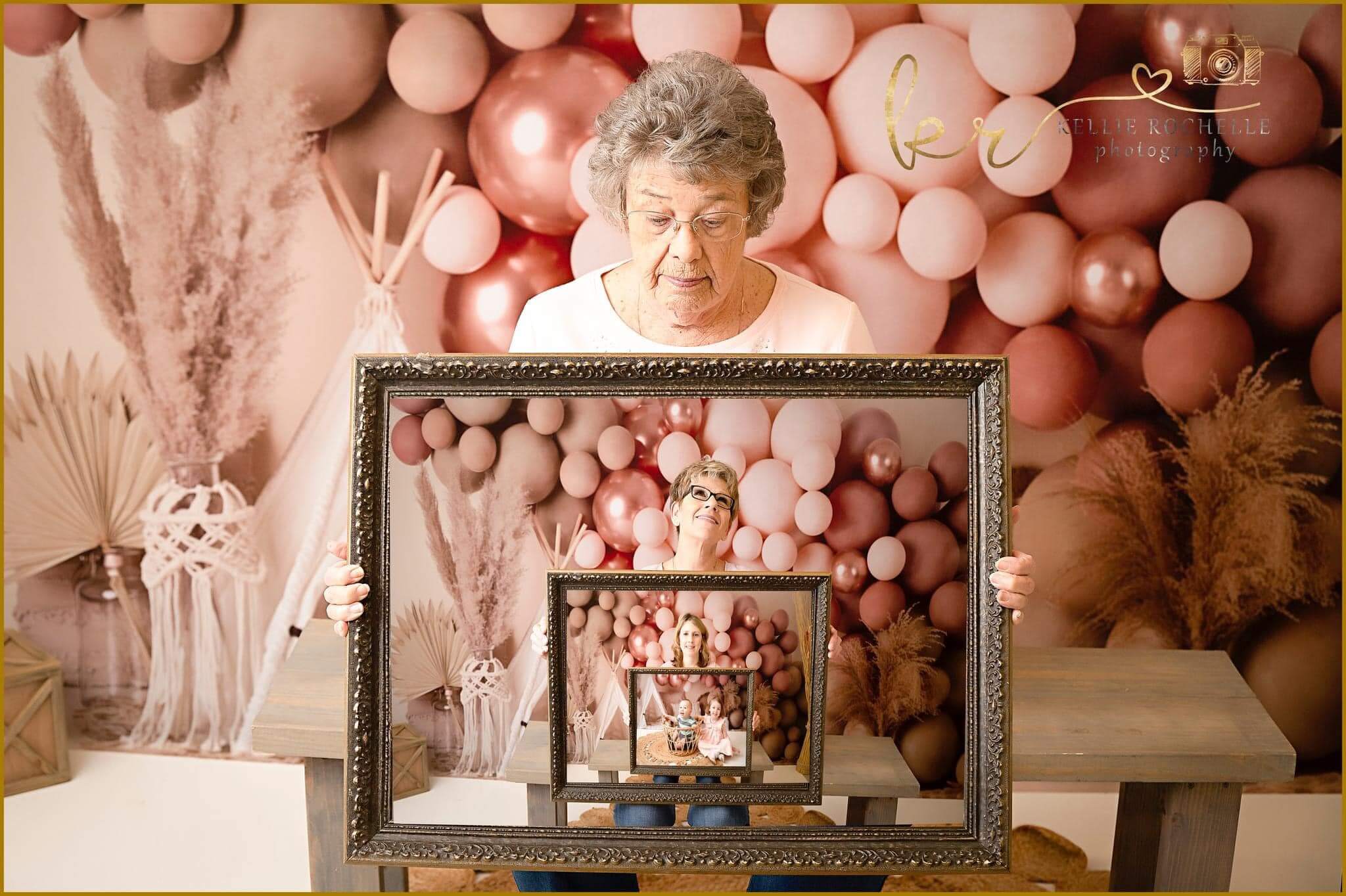 Kate Tente Boho Ballons Anniversaire Toile de fond en Laine conçue par Mandy Ringe - Kate Backdrop FR