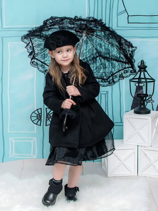 Kate Anniversaire Vitrine Magasin Toile de fond Conçu par Mandy Ringe - Kate Backdrop FR