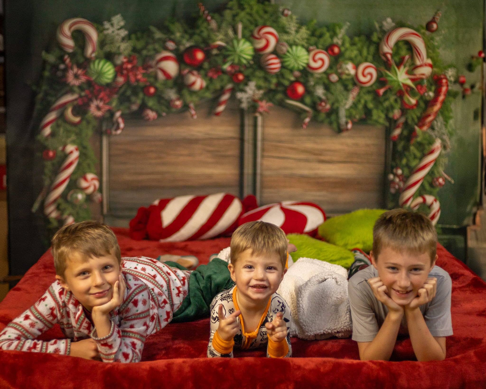 Kate Noël Bonbons Tête de lit Toile de fond conçue par Mandy Ringe - Kate Backdrop FR