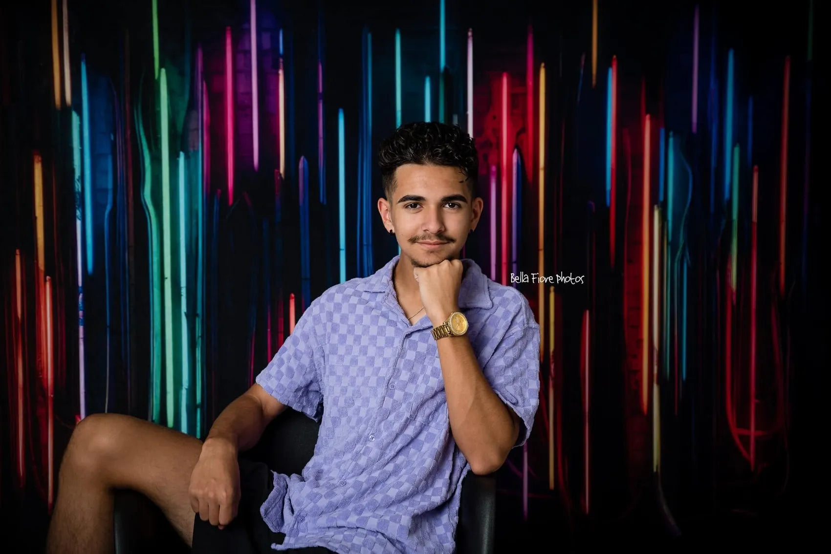 Kate Lumière Néon Bar Mur Toile de fond conçue par Mandy Ringe - Kate Backdrop FR