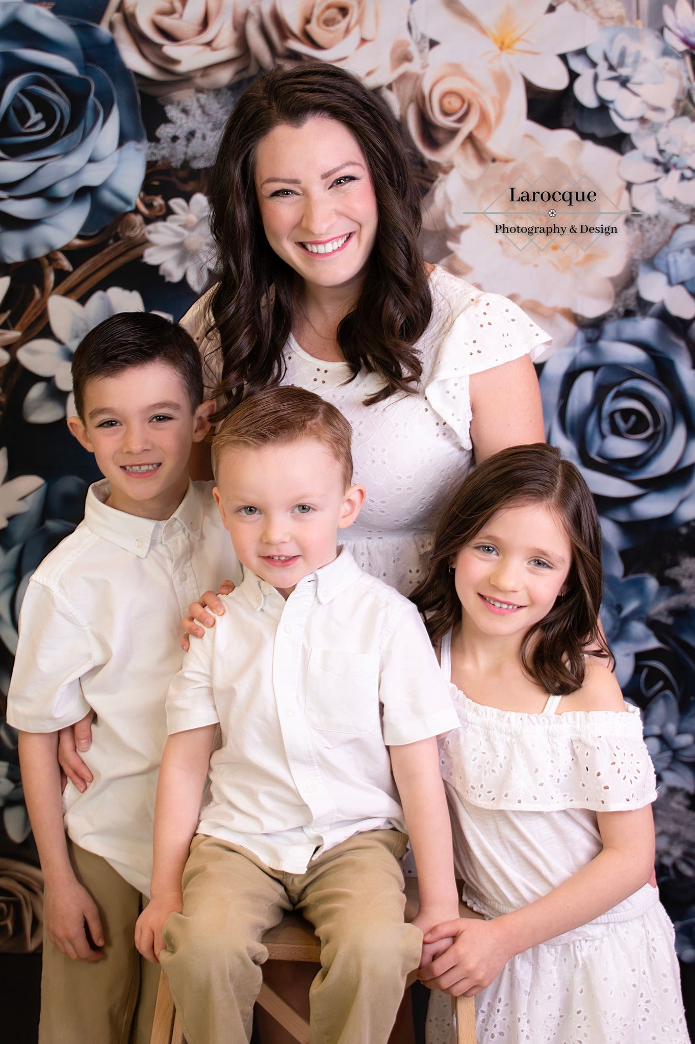 Kate Bleu Crème Fleurs Cadre doré Rustique Toile de fond conçue par Mini MakeBelieve - Kate Backdrop FR