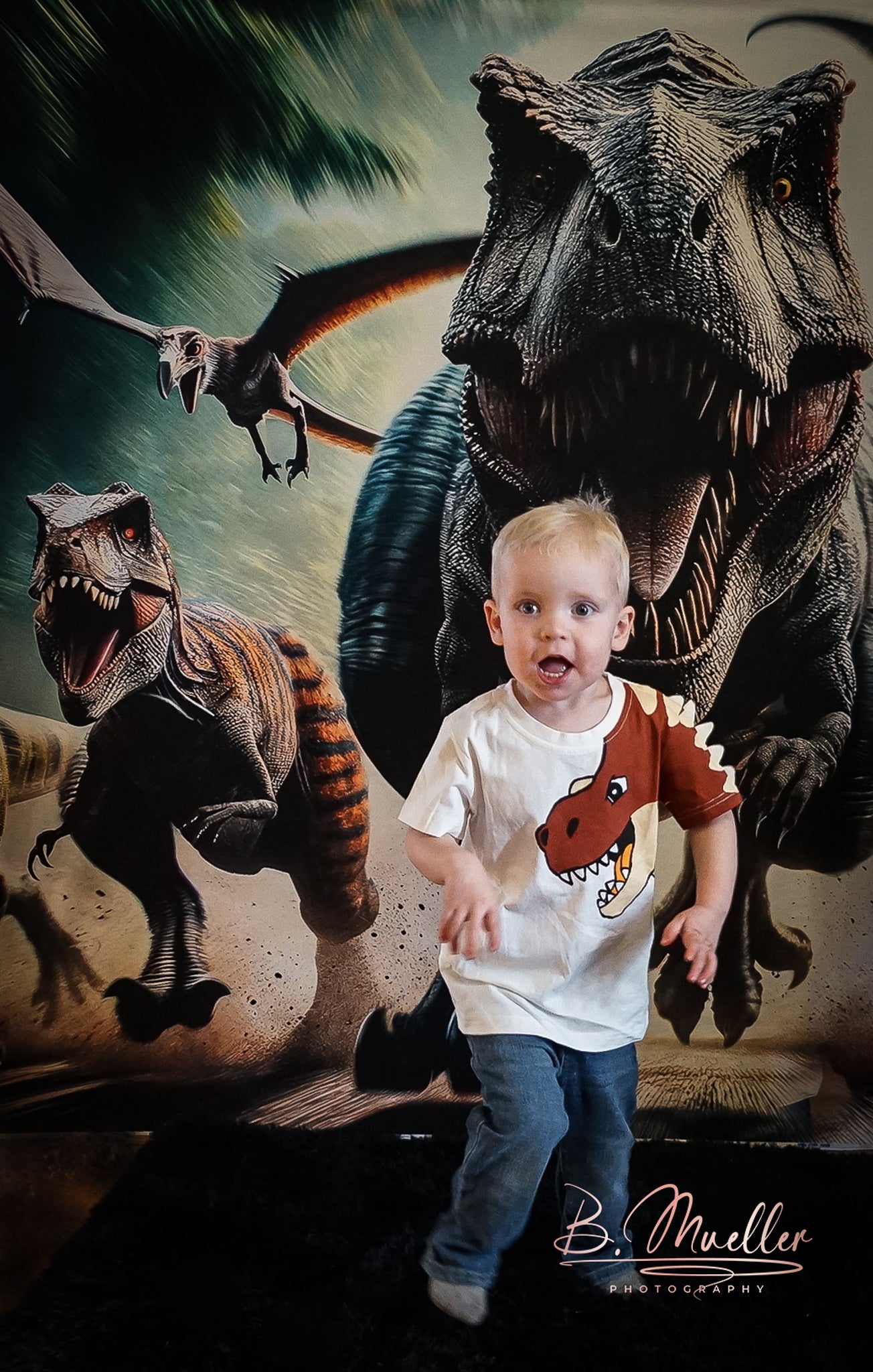 Kate Charge Dinosaures Enfant Toile de fond conçue par Mini MakeBelieve - Kate Backdrop FR