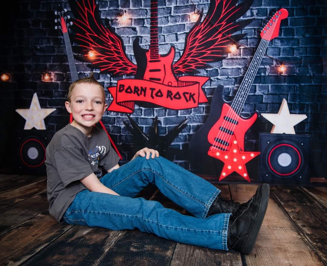 Kate Musique Rock Mur de briques Toile de fond conçue par Megan Leigh - Kate Backdrop FR