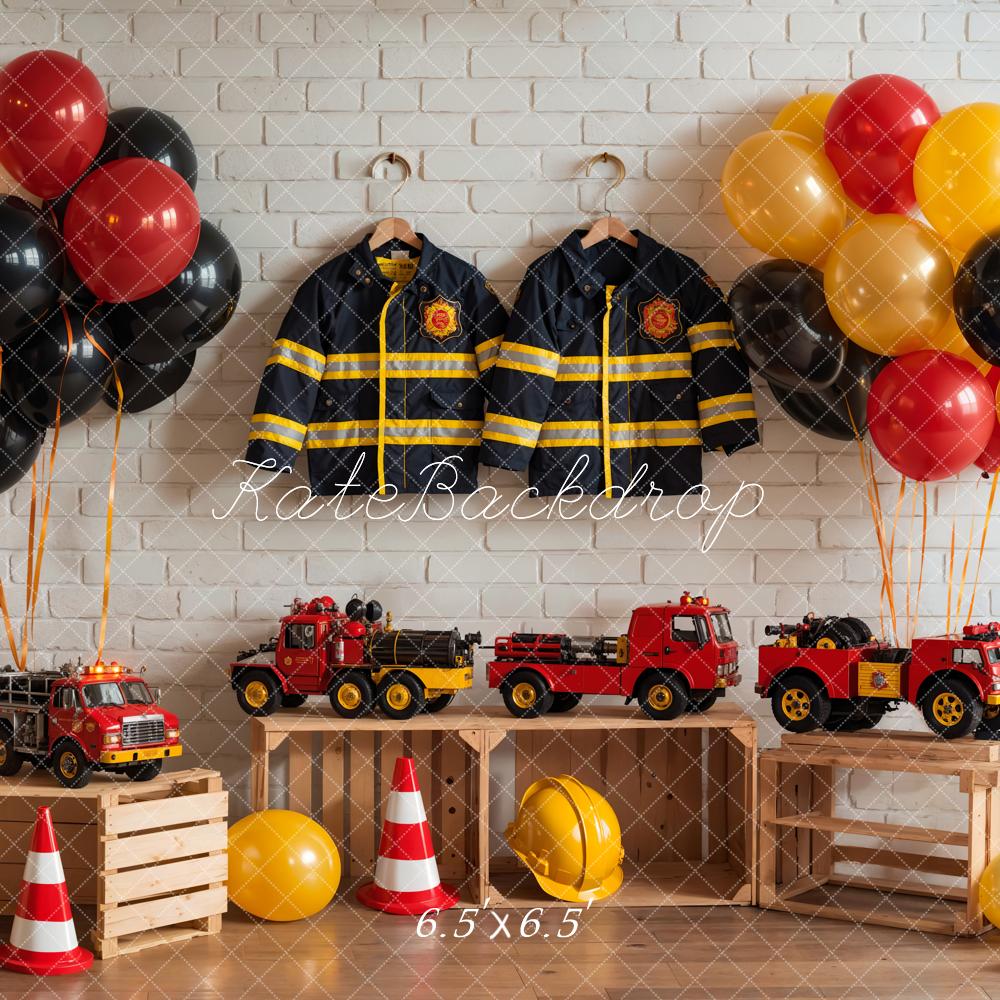 Kate Anniversaire Pompiers Voiture-jouet Uniforme Toile de fond conçue par GQ - Kate Backdrop FR