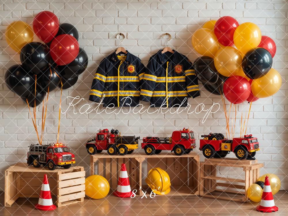 Kate Anniversaire Pompiers Voiture-jouet Uniforme Toile de fond conçue par GQ - Kate Backdrop FR