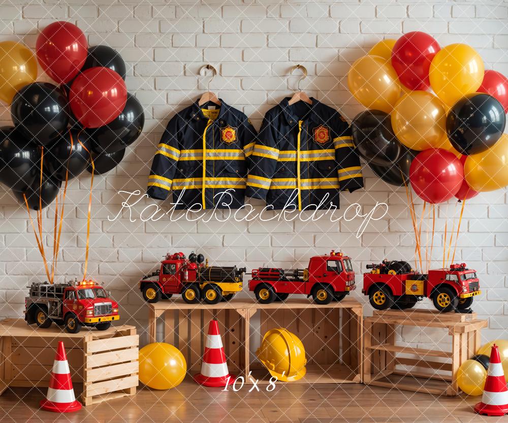 Kate Anniversaire Pompiers Voiture-jouet Uniforme Toile de fond conçue par GQ - Kate Backdrop FR