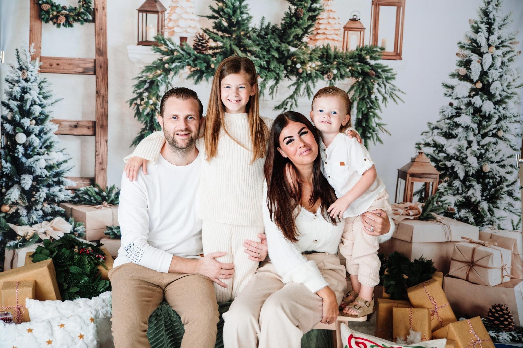 Offres Éclair #3 Kate Sapin de Noël Blanc Cheminée Cadeaux Toile de fond conçue par Emetselch - Kate Backdrop FR