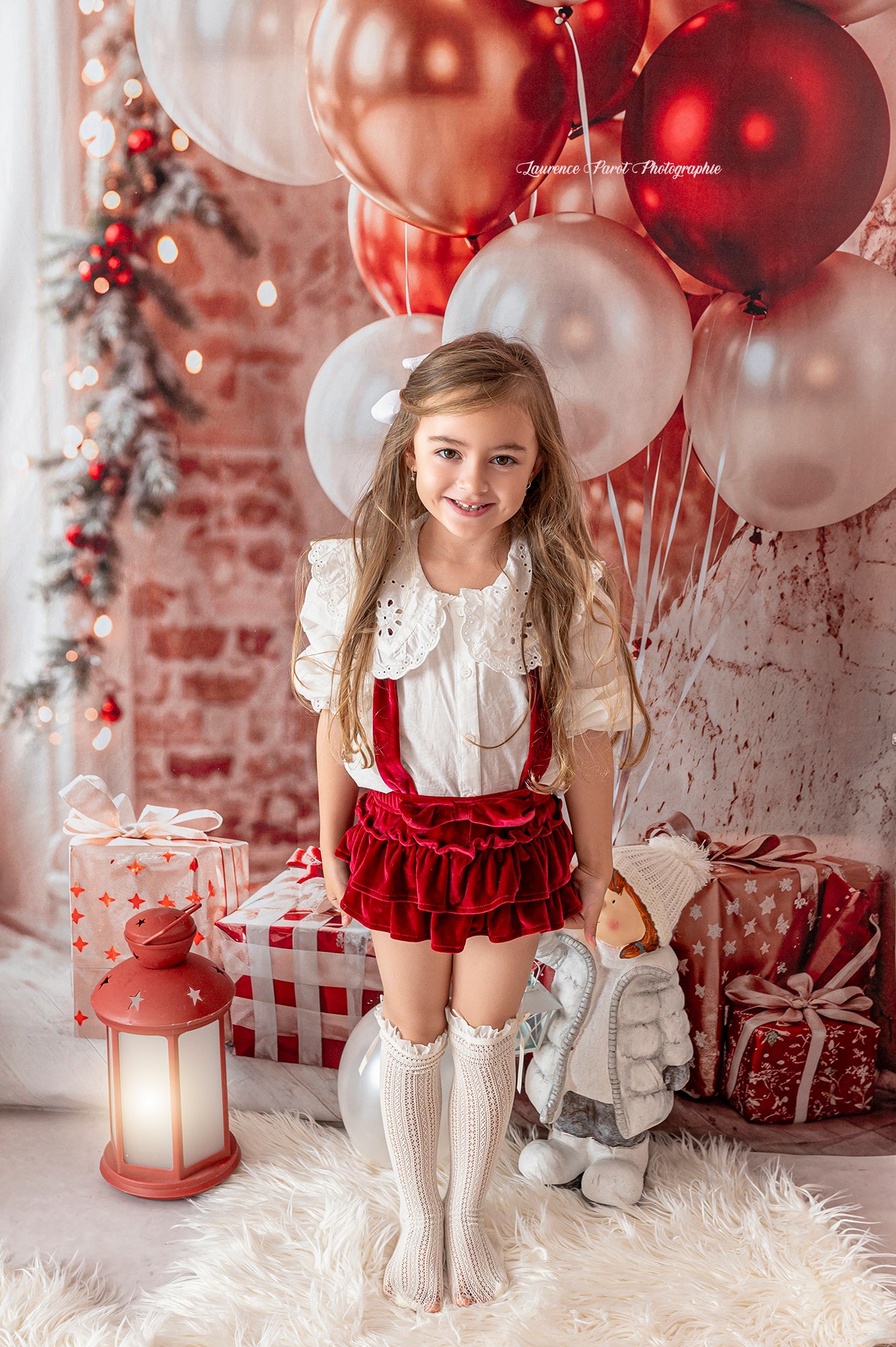 Kate Arbre de Noël Ballons Fenêtre Cadeaux Toile de fond conçue par Emetselch - Kate Backdrop FR