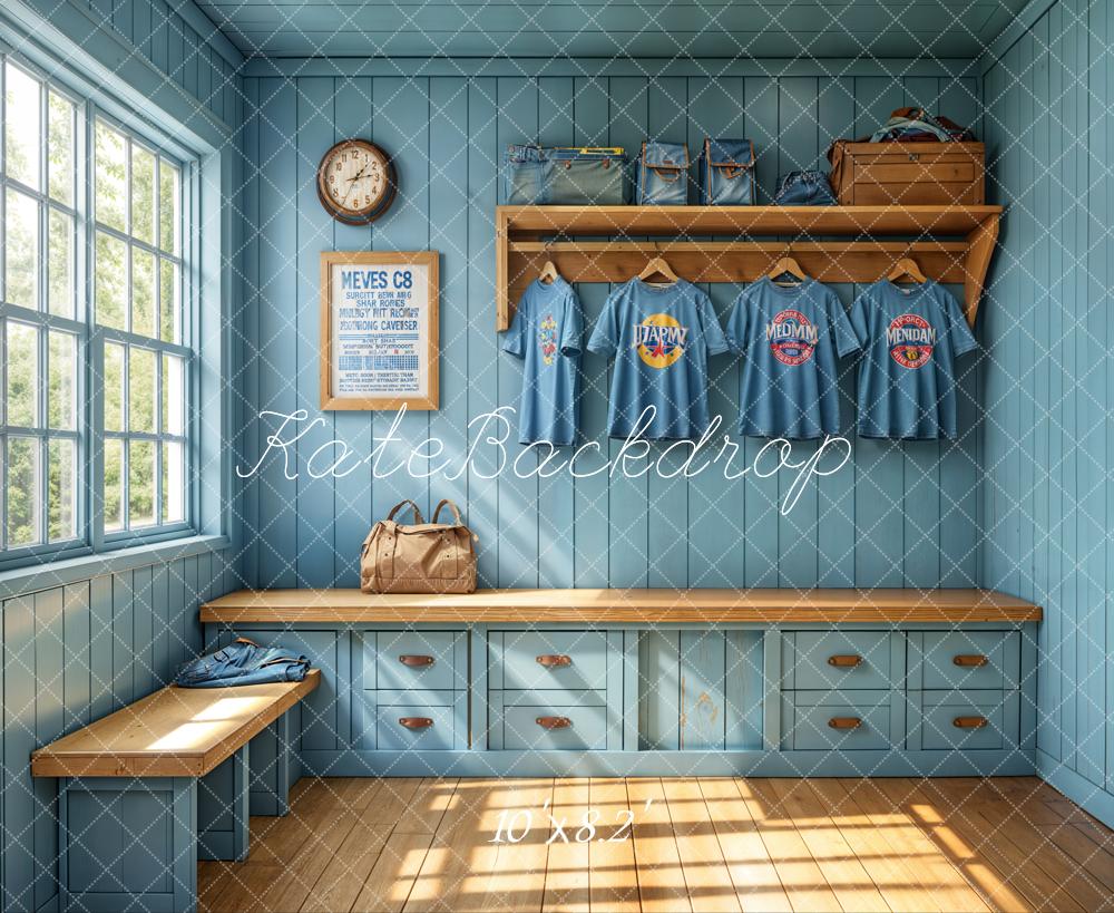 Kate Sport Vestiaire Fenêtre Ensoleillé Mur Bleu Toile de fond conçue par Emetselch - Kate Backdrop FR