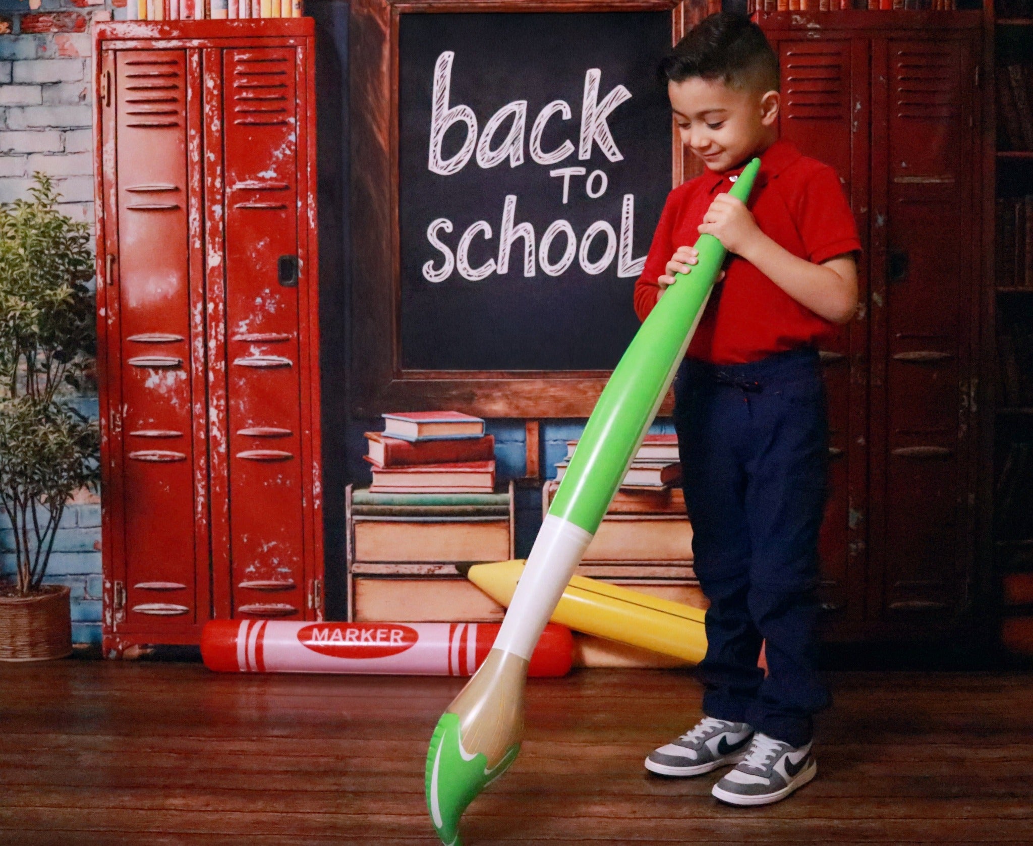Kate Rentrée Scolaire Casiers Rouges Livres Toile de fond conçue par Emetselch - Kate Backdrop FR