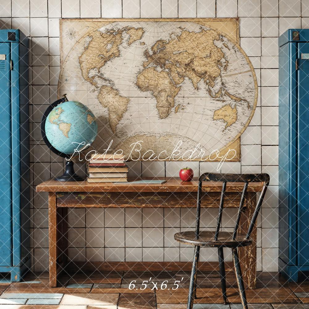 Kate Retour à l'école Carte du monde Vintage Toile de fond conçue par Emetselch - Kate Backdrop FR