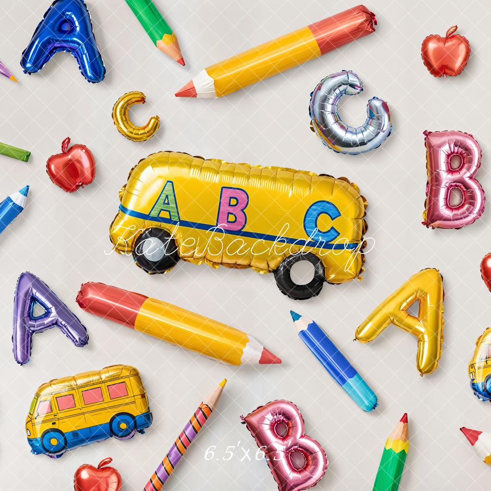 Kate Retour à l'école Ballons Alphabet Bus Toile de fond conçue par Emetselch - Kate Backdrop FR