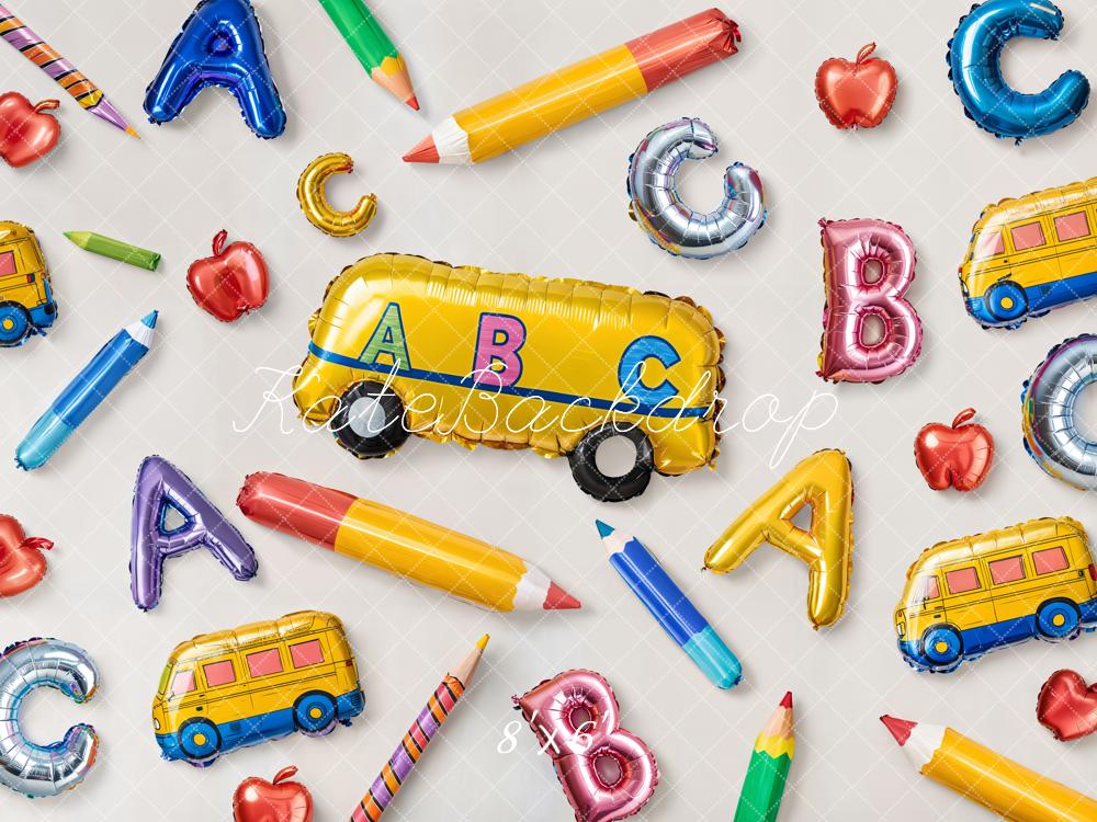 Kate Retour à l'école Ballons Alphabet Bus Toile de fond conçue par Emetselch - Kate Backdrop FR