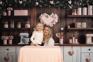 Kate Saint-Valentin Cuisine Moderne Étagère Toile de fond conçue par Patty Roberts